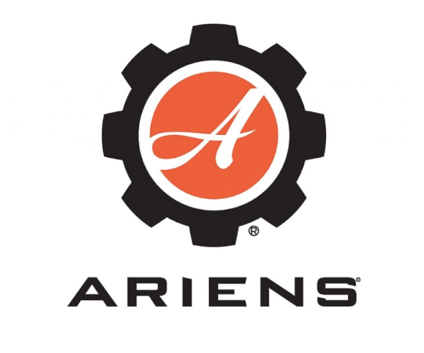 Suits Ariens