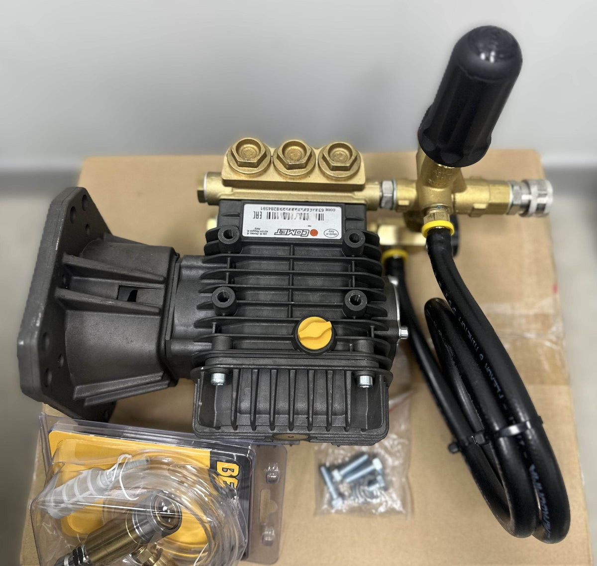 Complete Pressure Cleaner Comet Pump With External Unloader  4000psi 15.2 L/min - Parts bitz